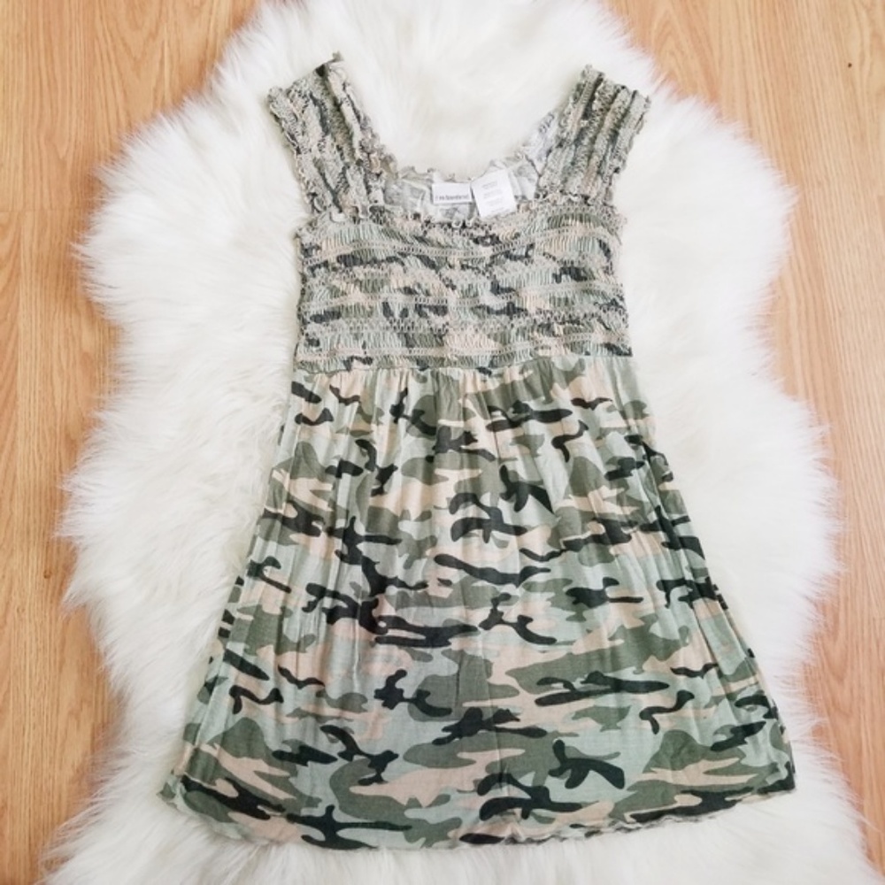 Green Camo Printed Elastic Smocked Sleeveless Top